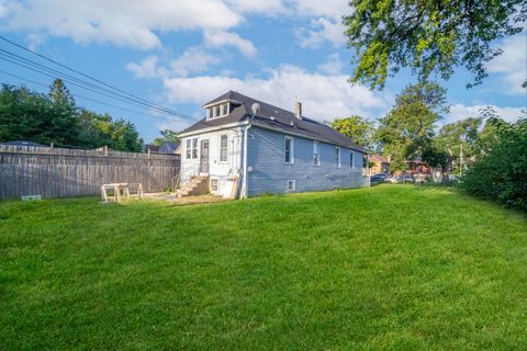 Tiny photo for 9131 S Blackstone Avenue, Chicago, IL 60619 (MLS # 12449671)
