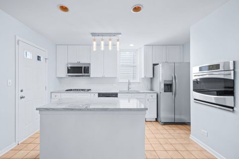 Tiny photo for 1329 E 61st Street, Chicago, IL 60637 (MLS # 12594981)