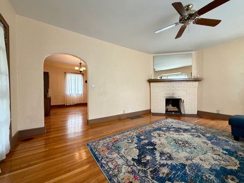 Tiny photo for 609 Dubois Street, Lawrenceville, IL 62439 (MLS # 12672789)