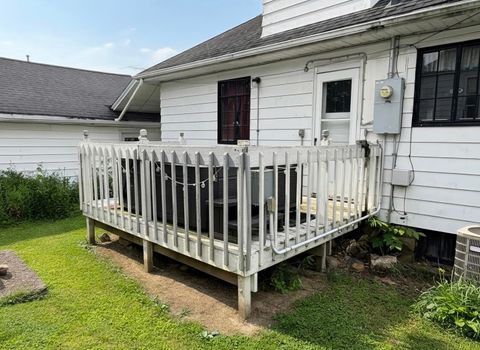Tiny photo for 609 Dubois Street, Lawrenceville, IL 62439 (MLS # 12672789)
