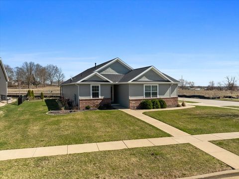 Tiny photo for 2614 Handel Drive, Bloomington, IL 61704 (MLS # 12598917)