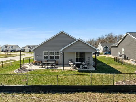 Tiny photo for 2614 Handel Drive, Bloomington, IL 61704 (MLS # 12598917)