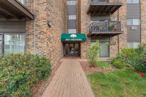Photo of 8901 N Western Avenue #A104, Des Plaines, IL 60016 (MLS # 12768708)