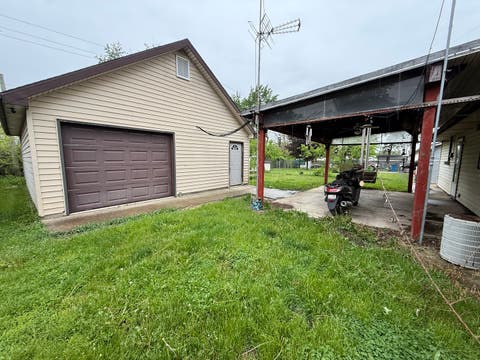 Tiny photo for 141 S Oakdale Avenue, Kankakee, IL 60901 (MLS # 12637713)