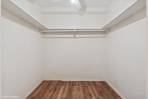 Tiny photo for 6300 N Sheridan Road #216, Chicago, IL 60660 (MLS # 12396032)