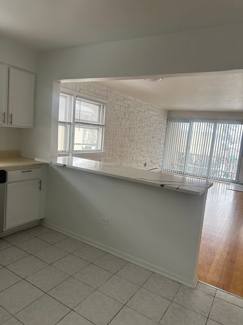 Tiny photo for 1241 La Grange Road #2R, La Grange Park, IL 60526 (MLS # 12529714)