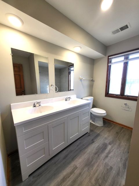 Tiny photo for 725 Braemar Road, Flossmoor, IL 60422 (MLS # 12566591)