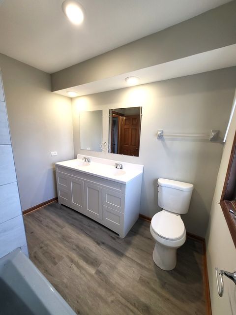 Tiny photo for 725 Braemar Road, Flossmoor, IL 60422 (MLS # 12566591)