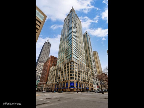 Photo of 57 E Delaware Place #3503, Chicago, IL 60611 (MLS # 12760874)