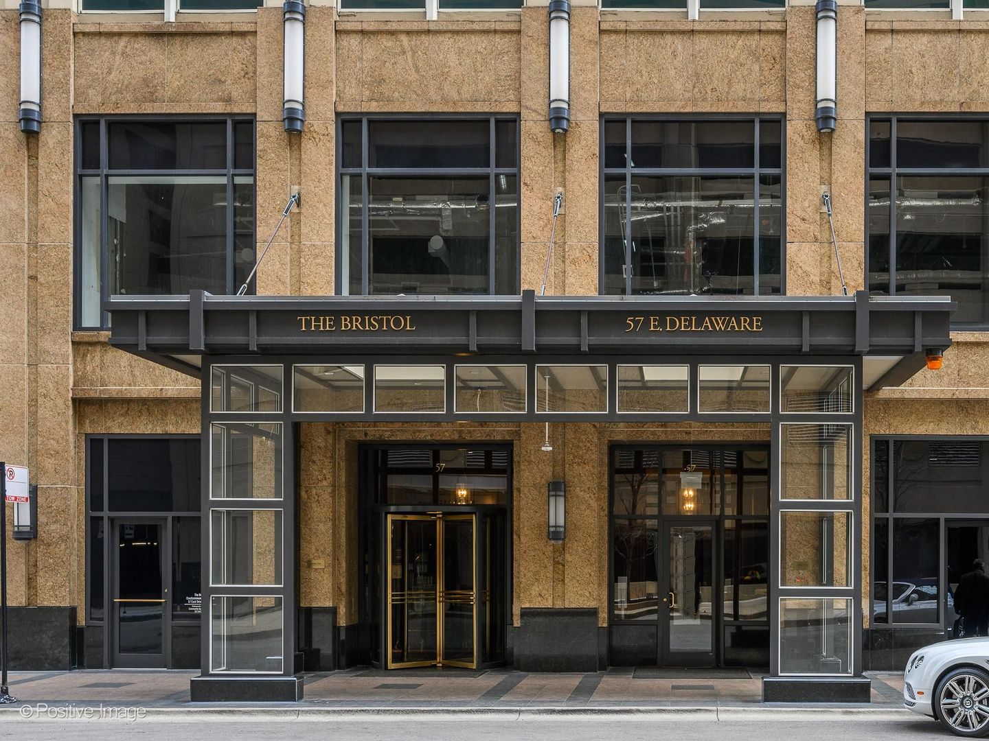 57 E Delaware Place 3503