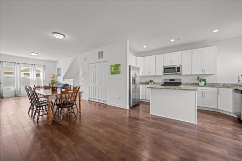Tiny photo for 1341 Carolyn Court, Yorkville, IL 60560 (MLS # 12468272)