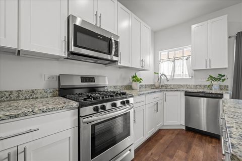 Tiny photo for 1341 Carolyn Court, Yorkville, IL 60560 (MLS # 12468272)