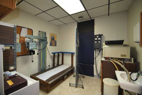 Tiny photo for 10540 W Cermak Road, Westchester, IL 60154 (MLS # 12567671)