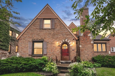Photo of 229 East Avenue, Park Ridge, IL 60068 (MLS # 12771706)