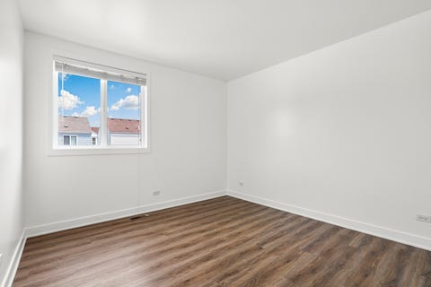 Tiny photo for 1613 Victoria Park Circle, Aurora, IL 60504 (MLS # 12720639)
