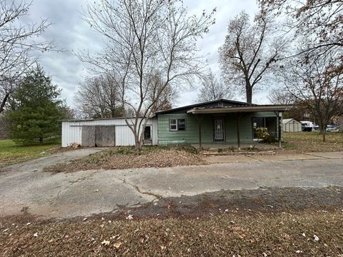 Photo of 313 E 7TH Street, Brookport, IL 60534 (MLS # 12217406)