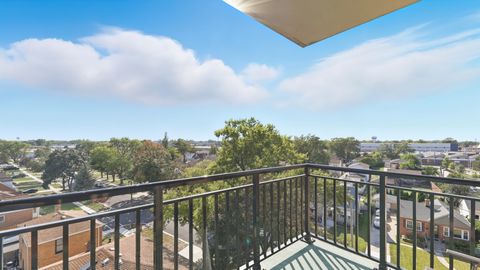 Tiny photo for 9355 Irving Park Road #522, Schiller Park, IL 60176 (MLS # 12493597)