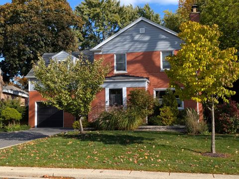 Photo of 6831 N Kilpatrick Avenue, Lincolnwood, IL 60712 (MLS # 12575459)