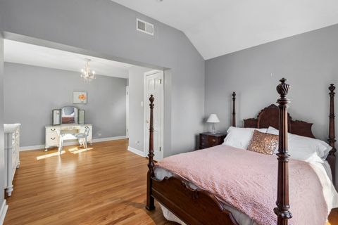 Tiny photo for 6831 N Kilpatrick Avenue, Lincolnwood, IL 60712 (MLS # 12575459)