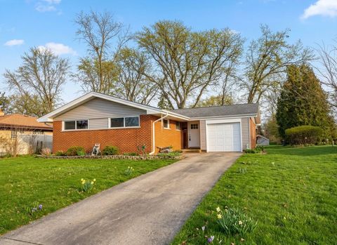 Photo of 20319 Harding Avenue, Olympia Fields, IL 60461 (MLS # 12603745)