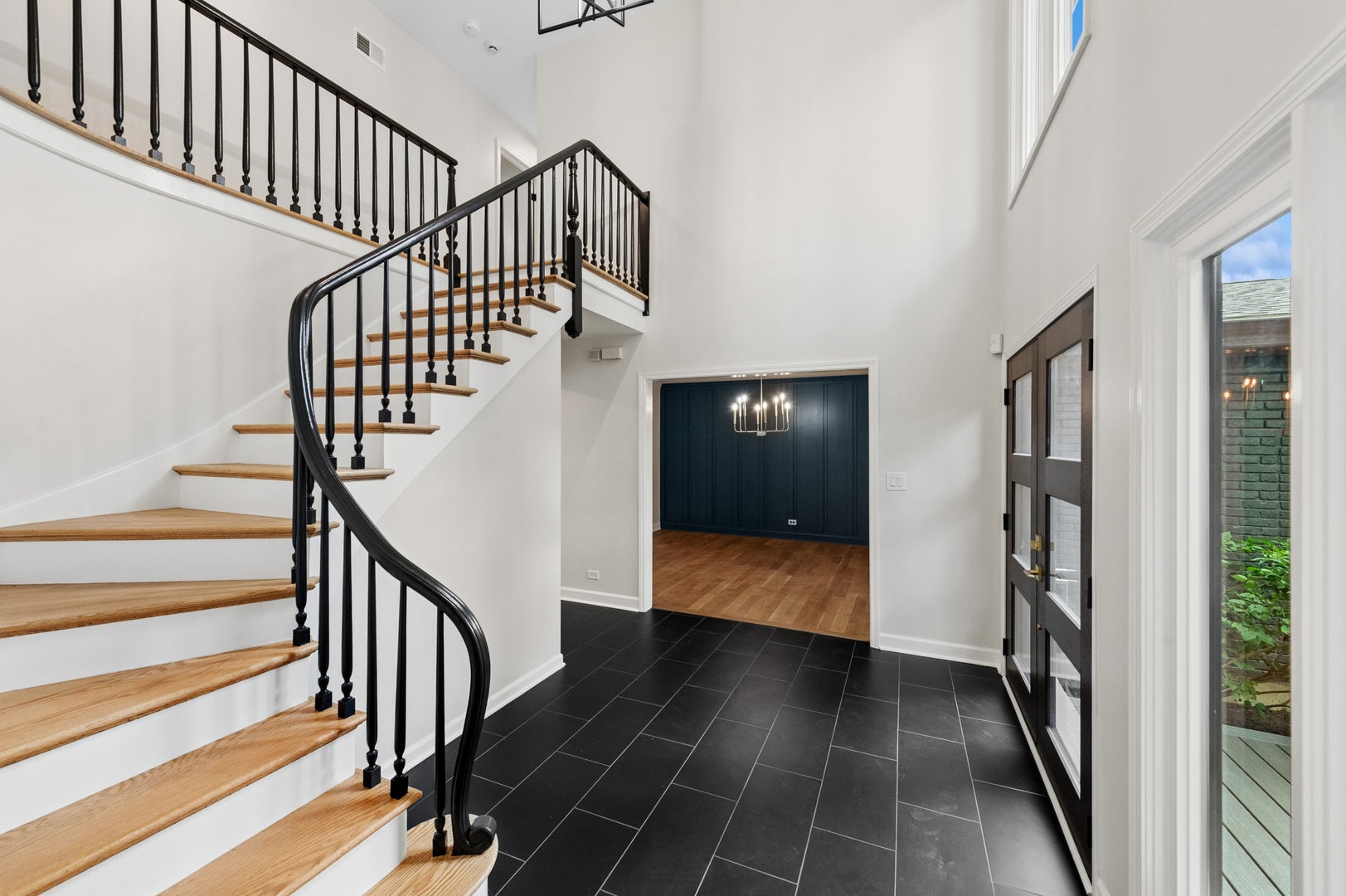 1695 Overland Trail