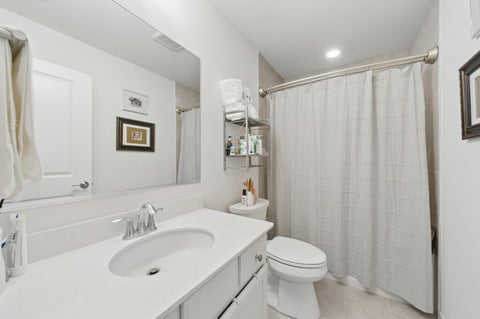 Tiny photo for 1999 Kingsley Circle, Northbrook, IL 60062 (MLS # 12669247)