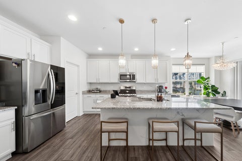 Tiny photo for 1999 Kingsley Circle, Northbrook, IL 60062 (MLS # 12669247)