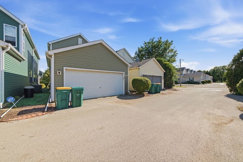 Tiny photo for 2348 Woodhill Court, Plainfield, IL 60586 (MLS # 12755740)