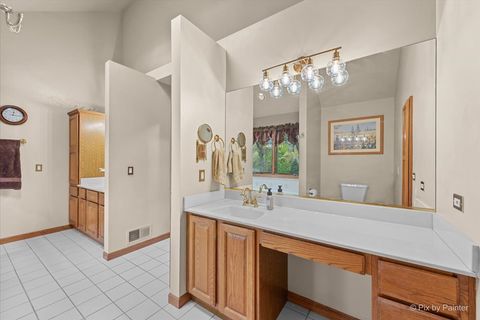 Tiny photo for 7203 Edgewood Court, Spring Grove, IL 60081 (MLS # 12501354)