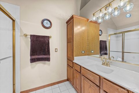 Tiny photo for 7203 Edgewood Court, Spring Grove, IL 60081 (MLS # 12501354)