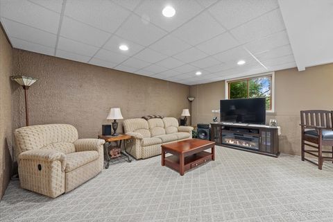 Tiny photo for 7203 Edgewood Court, Spring Grove, IL 60081 (MLS # 12501354)