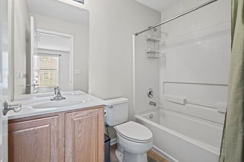 Tiny photo for 143 Bristol Lane #3, Wood Dale, IL 60191 (MLS # 12618299)