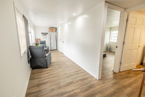 Tiny photo for 4422 Custer Avenue, Brookfield, IL 60513 (MLS # 12451422)