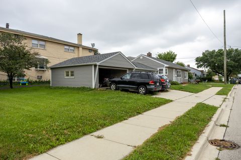 Tiny photo for 4422 Custer Avenue, Brookfield, IL 60513 (MLS # 12451422)