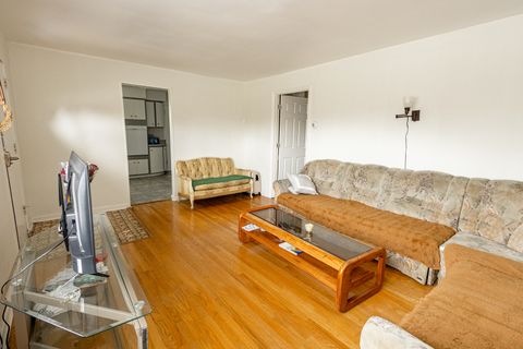 Tiny photo for 4422 Custer Avenue, Brookfield, IL 60513 (MLS # 12451422)