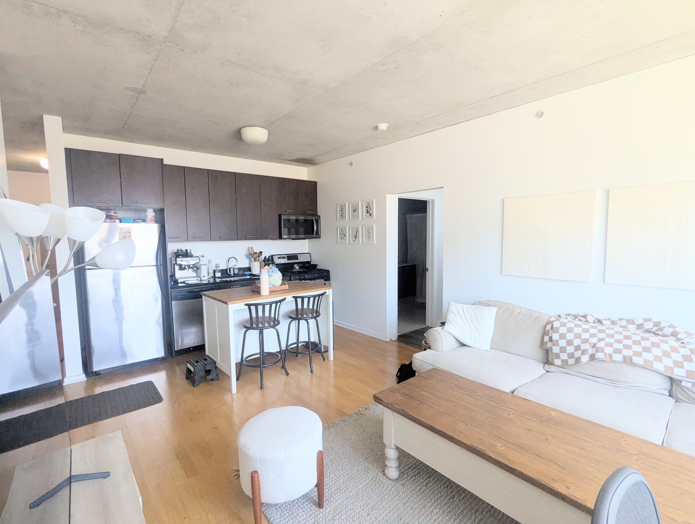 659 W Randolph Street 711