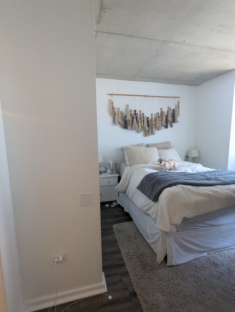 659 W Randolph Street 711