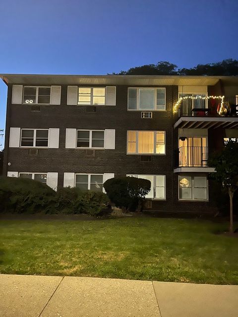Photo of 8710 Skokie Boulevard #3BS, Skokie, IL 60077 (MLS # 12469184)