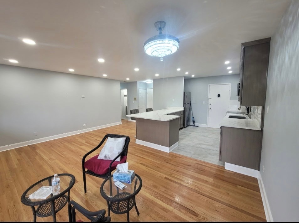 8710 Skokie Boulevard 3BS