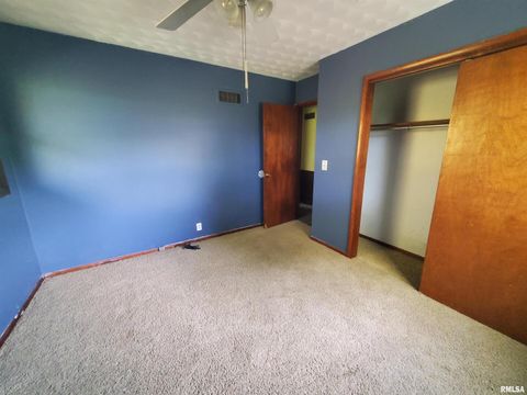 Tiny photo for 1637 HARRISON Drive, Clinton, IA 52732 (MLS # QC4268555)