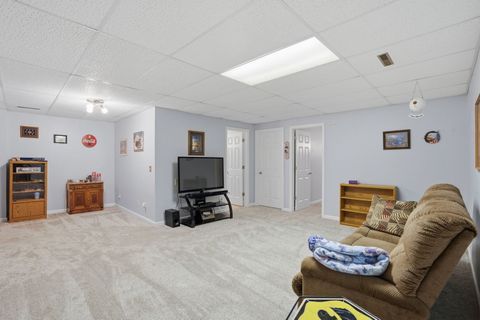 Tiny photo for 4706 Kynnelworth Drive #1, Bettendorf, IA 52722 (MLS # 12627374)