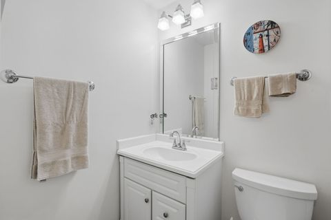 Tiny photo for 4706 Kynnelworth Drive #1, Bettendorf, IA 52722 (MLS # 12627374)