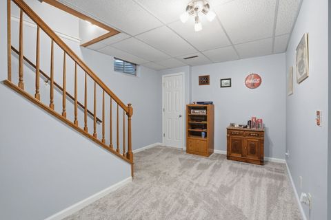 Tiny photo for 4706 Kynnelworth Drive #1, Bettendorf, IA 52722 (MLS # 12627374)