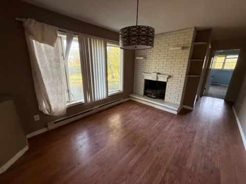 Tiny photo for 11035 Avery Road, WestFrank, IL 62896 (MLS # 100000137)