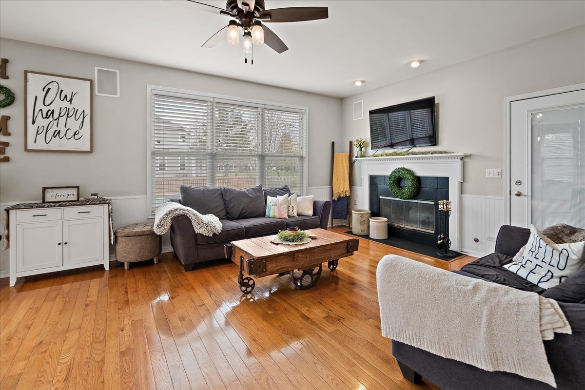 301 Willowbrook Way
