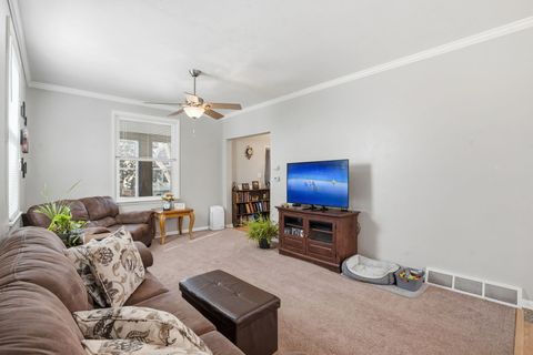 Tiny photo for 2707 Iowa Street, Davenport, IA 52803 (MLS # 12574684)