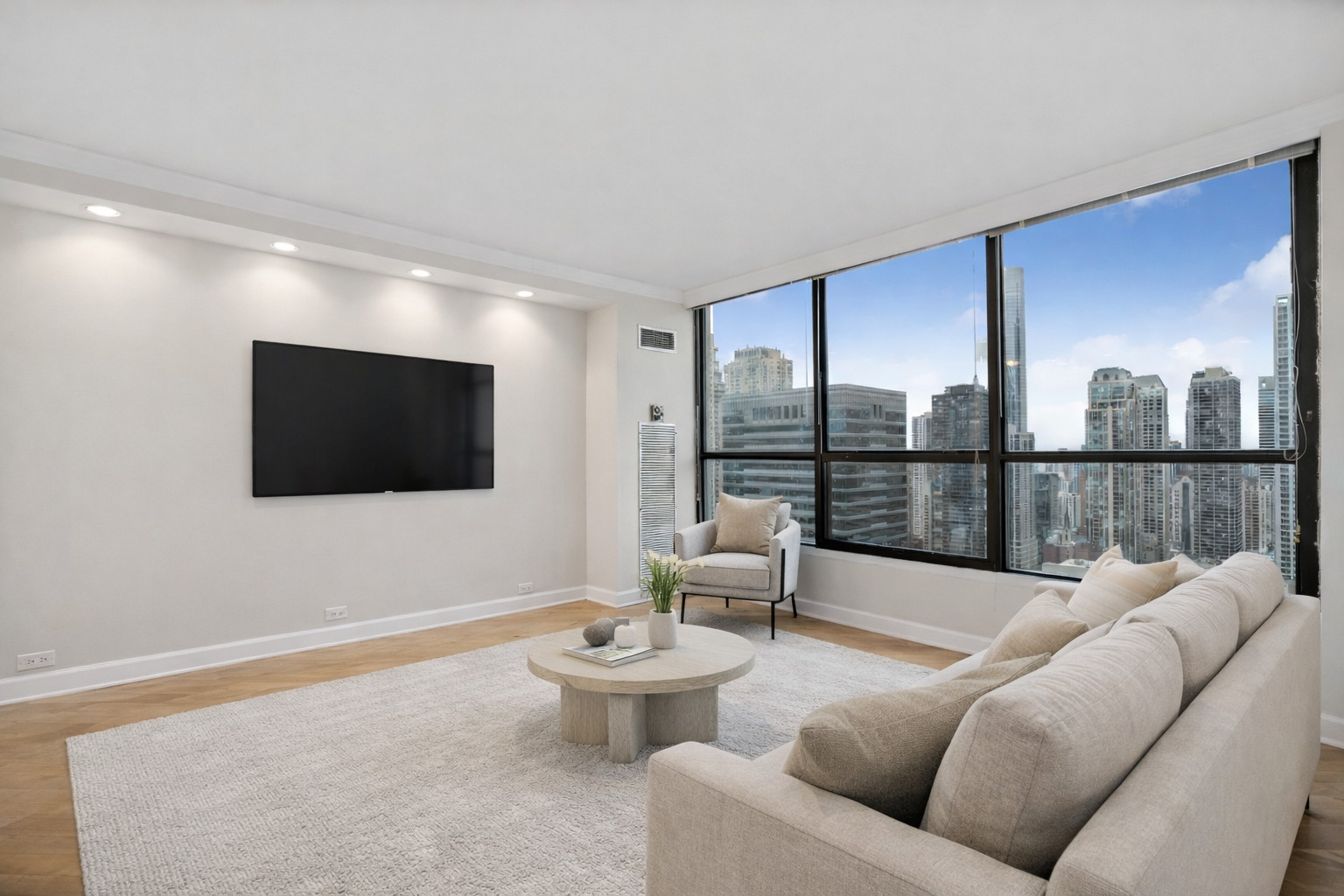 405 N WABASH Avenue 3412