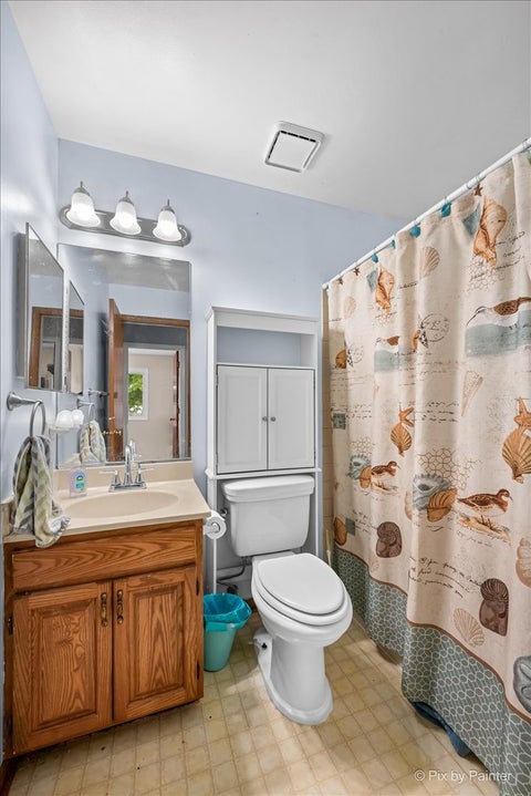 Tiny photo for 1441 Loch Lomond Drive, Crystal Lake, IL 60014 (MLS # 12717926)