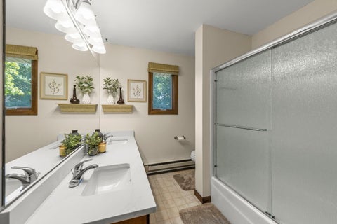 Tiny photo for 20651 Thomas Drive, Lockport, IL 60441 (MLS # 12482627)