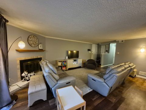 Tiny photo for 8216 Mulberry Court #8B, Palos Hills, IL 60465 (MLS # 12495065)